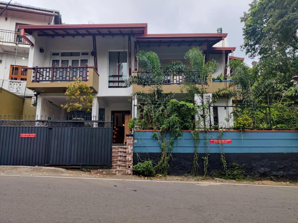 Y&Y Residence Kandy Ngoại thất bức ảnh