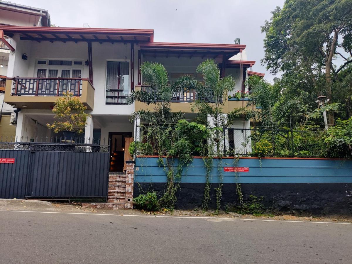 Y&Y Residence Kandy Ngoại thất bức ảnh